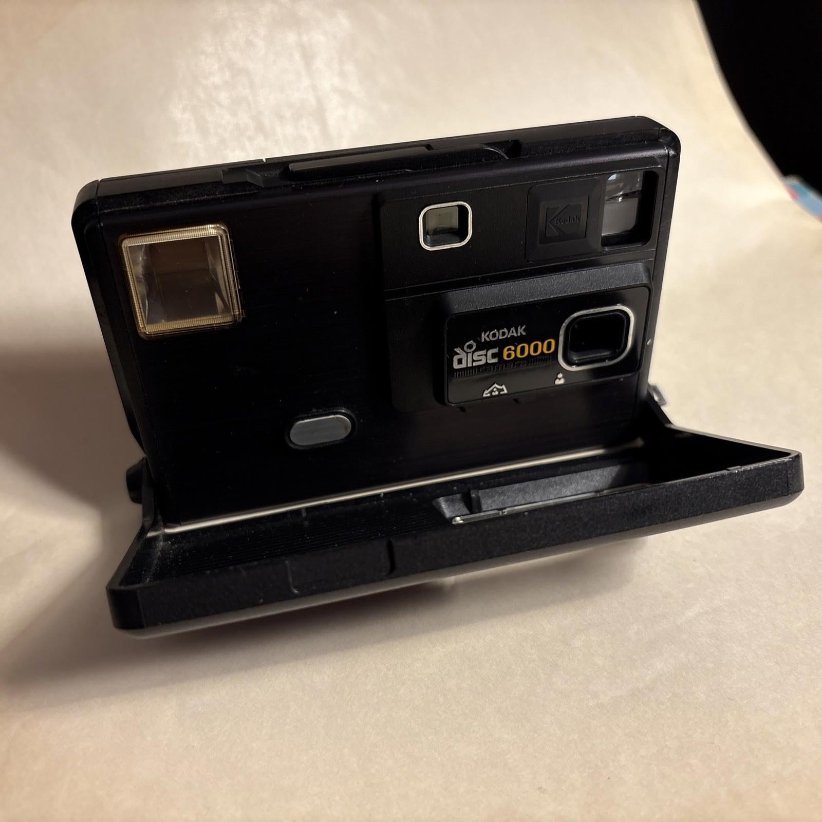 Kodak Disc 6000 Vintage Retro Camera Made In USA