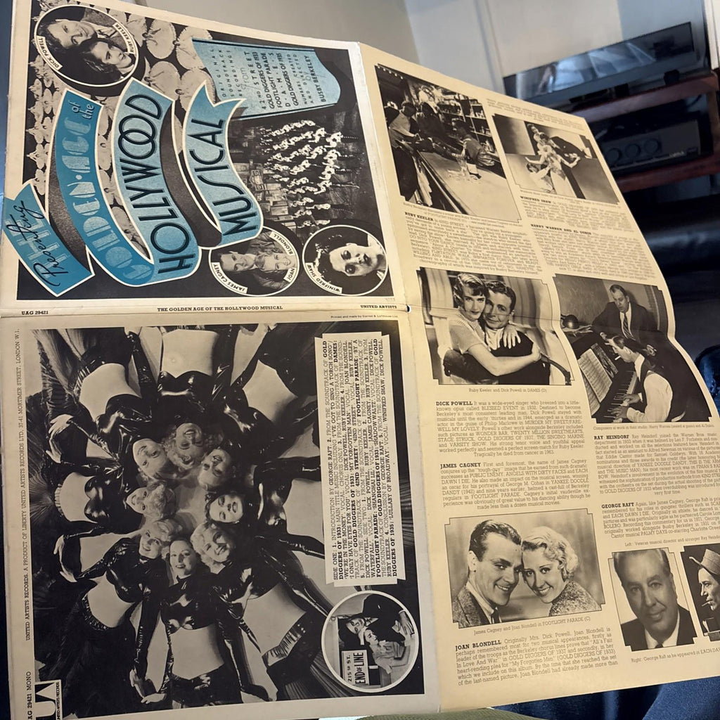 "PRESENTING GOLDEN AGE OF THE HOLLYWOOD MUSICAL" UAG 29421 Special Fold Out