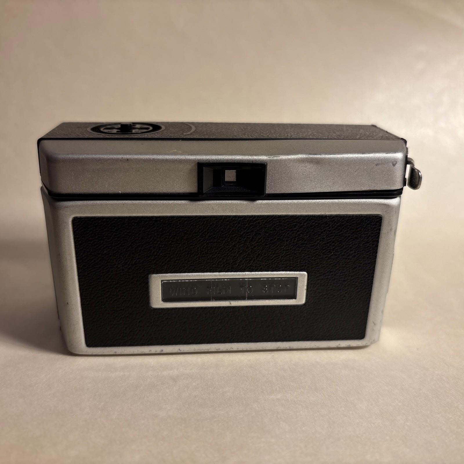 Kodak Instamatic 104 Vintage Camera for Spares Or Repair Demo Show Purposes