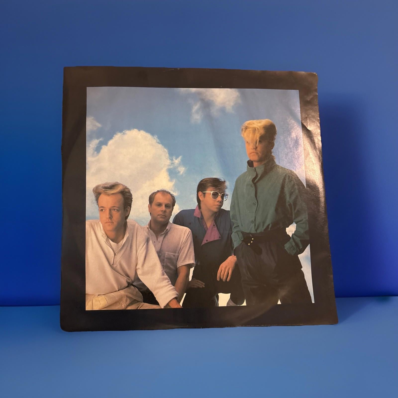 A FLOCK OF SEAGULLS - LISTEN 1983 LP Album Vinyl Record A1/B1
