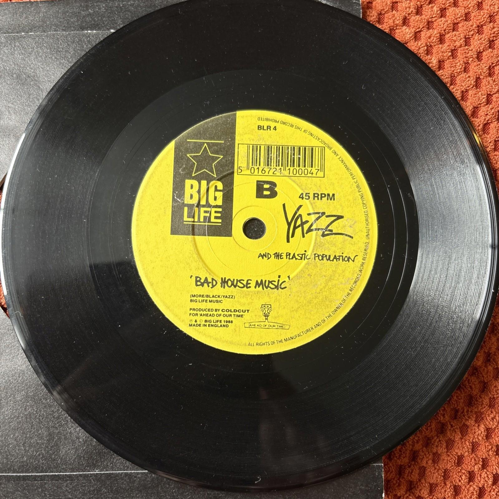 7" Vinyl Single - Yazz And The Plastic Population - The Only Way Is Up (VG+)