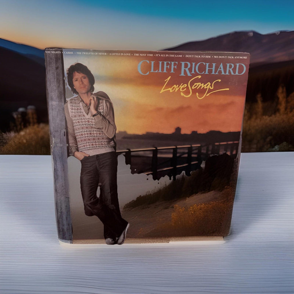 Cliff Richard / Love Songs 12” LP Vinyl Record Album Compilation Excellent