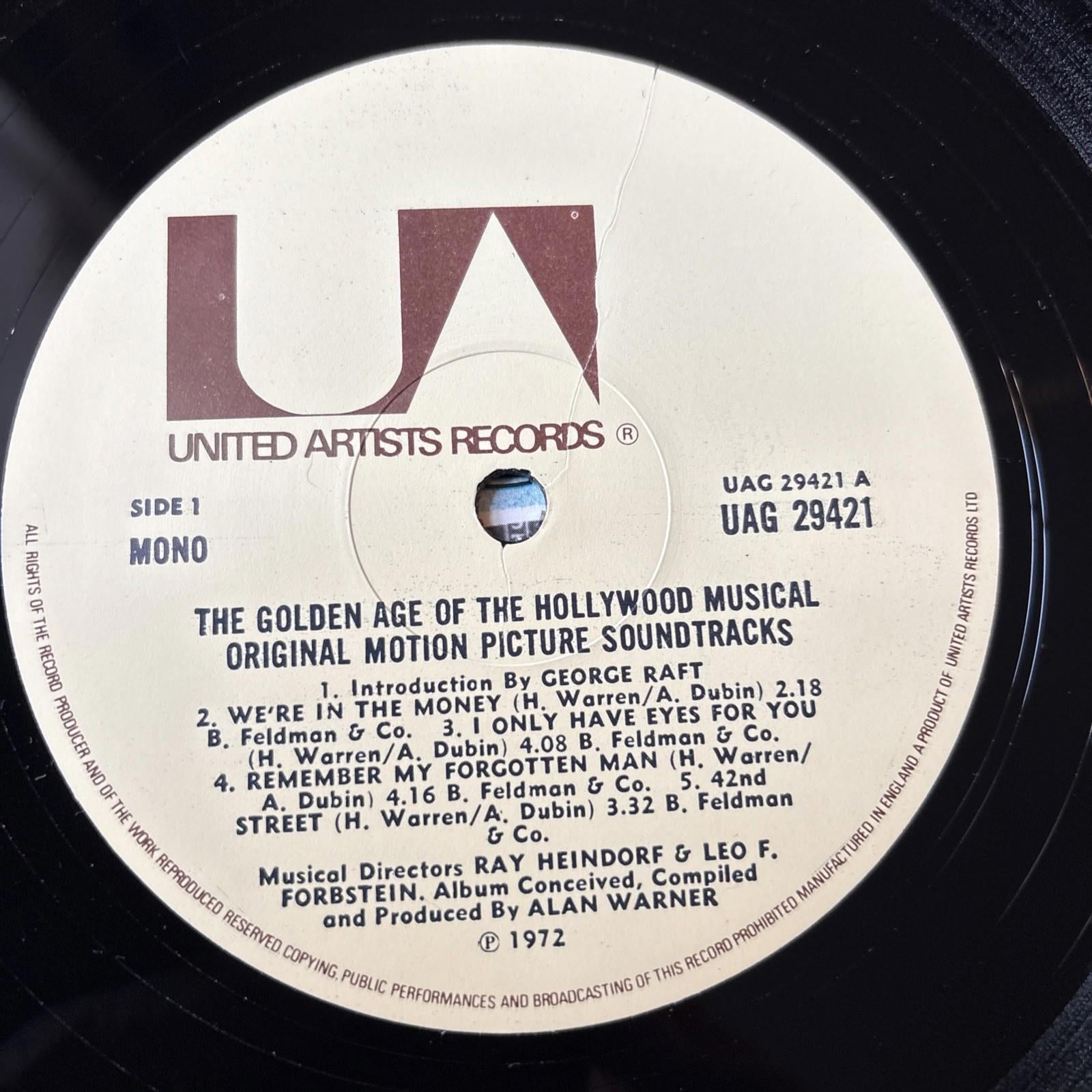 "PRESENTING GOLDEN AGE OF THE HOLLYWOOD MUSICAL" UAG 29421 Special Fold Out