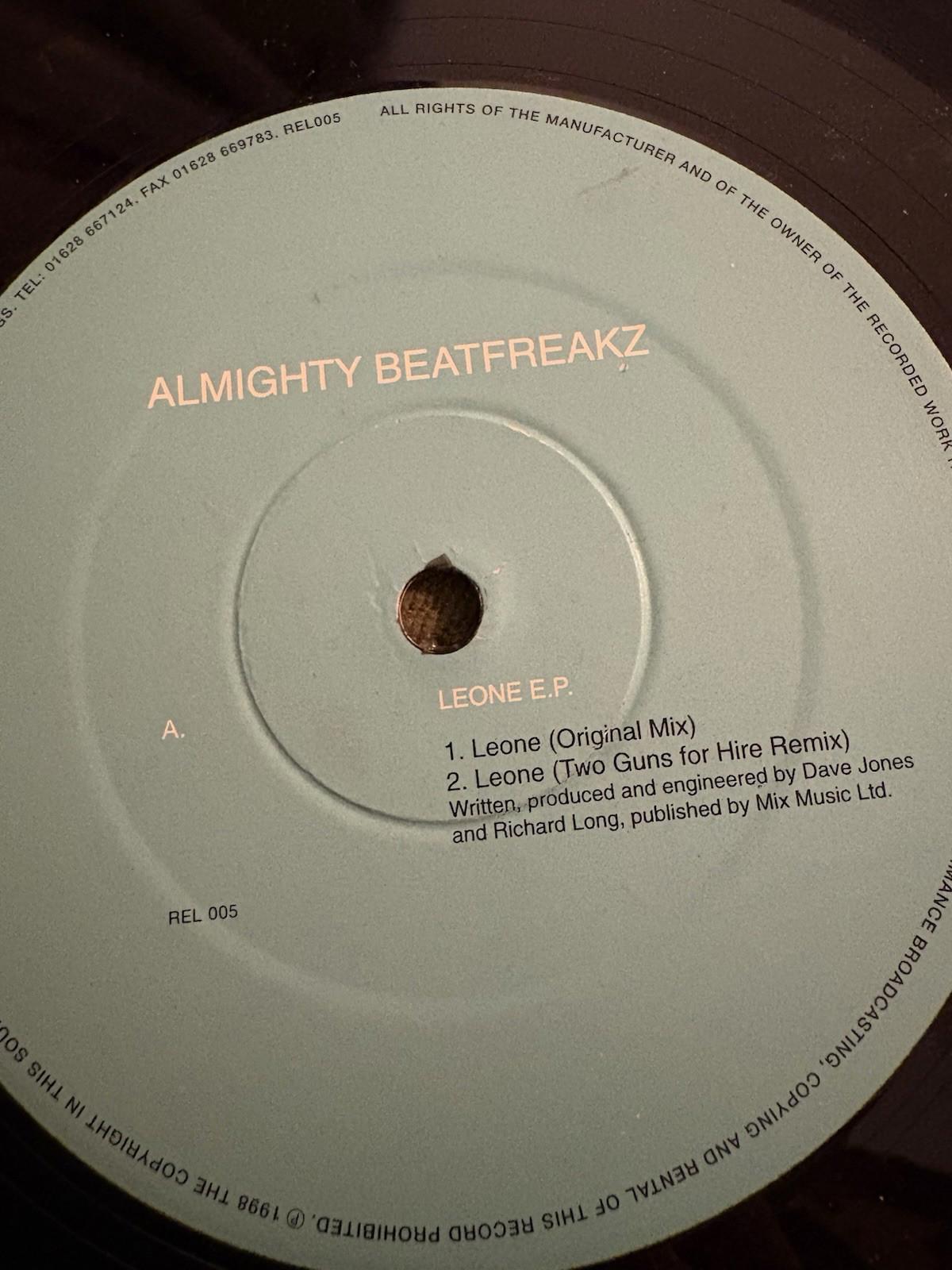 Almighty Beatfreakz – Leone EP 12" Vinyl Breaks Electro Jungle 1998 Cosa Nostra