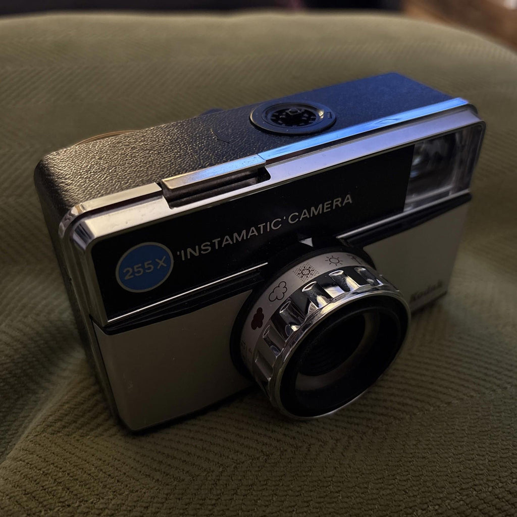 KODAK INSTAMATIC 255X CAMERA 126 FILM c.1971-1977 English Version #4